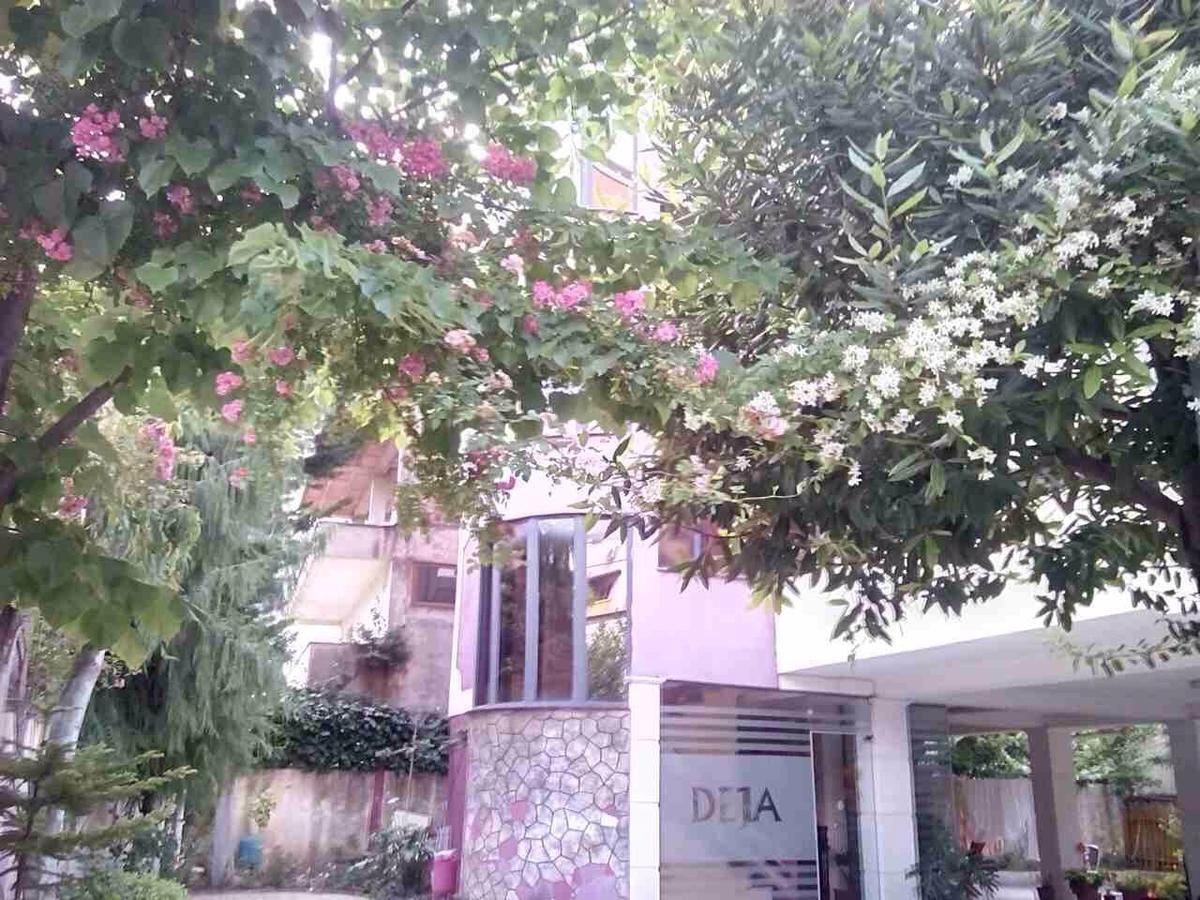 Hotel Deja Tirana Zewnętrze zdjęcie