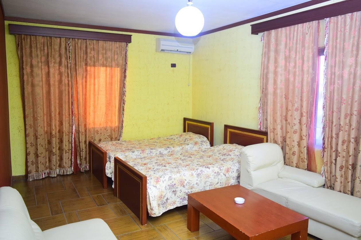 Hotel Deja Tirana Zewnętrze zdjęcie